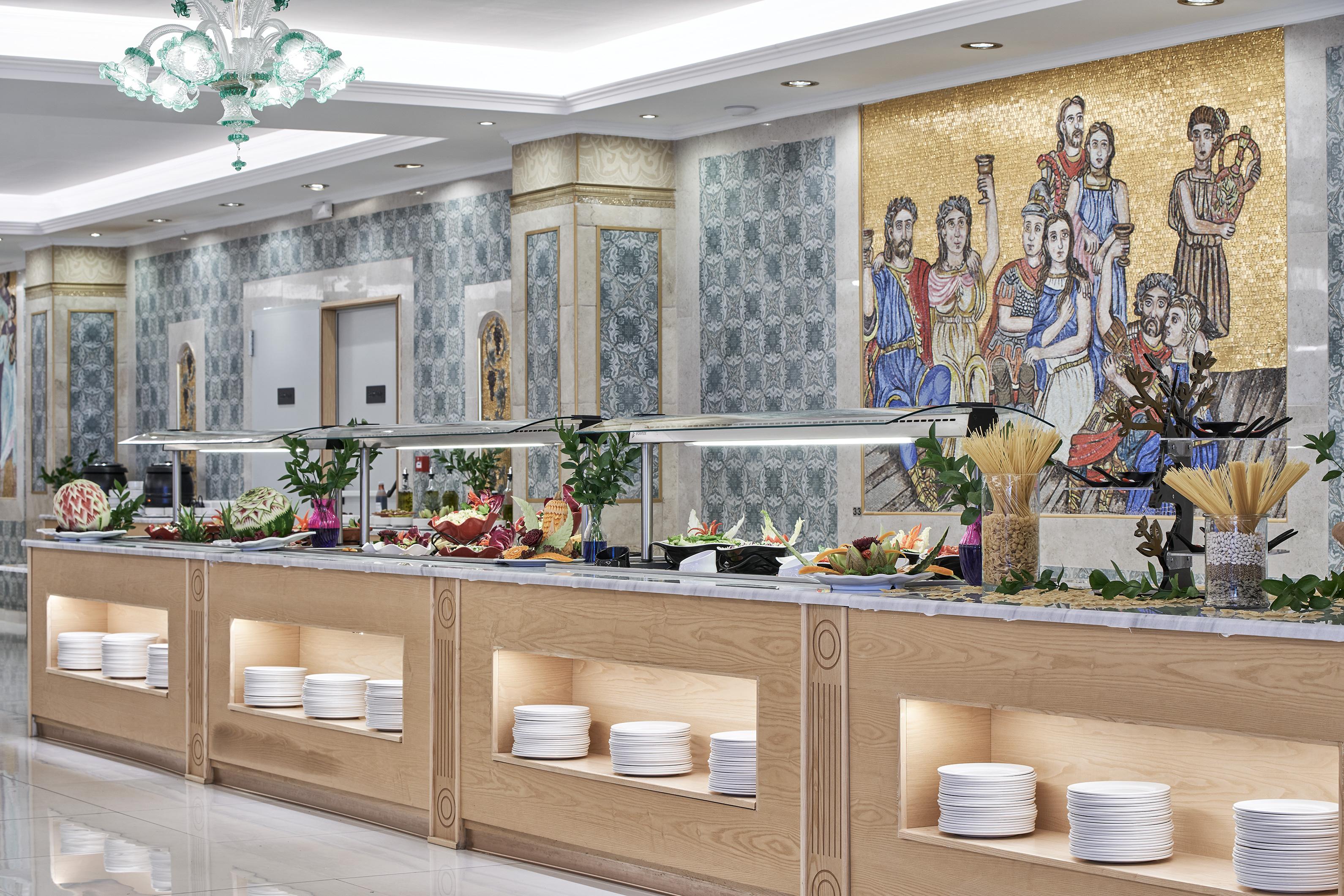 Kairaba Mythos Palace - Adults Only Kouspádhes Dış mekan fotoğraf A buffet at a hotel