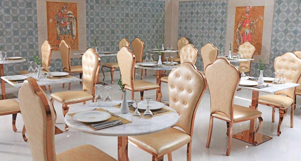 Kairaba Mythos Palace - Adults Only Kouspádhes Restoran fotoğraf The restaurant